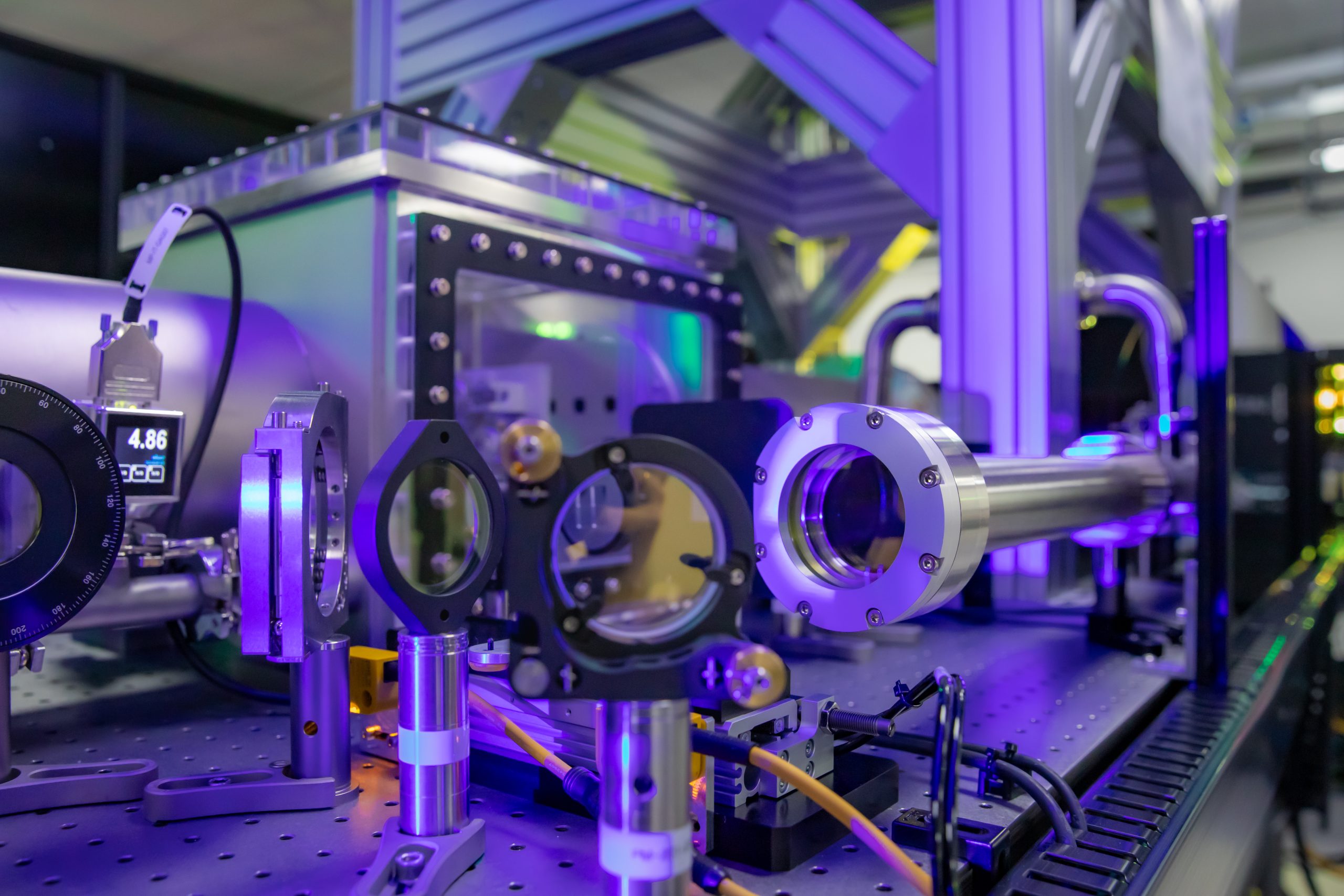 EPAC DiPOLE Laser Equipment