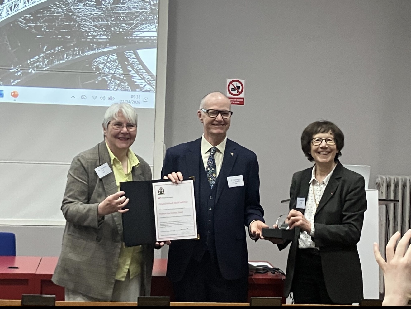 Professor Peter Norreys presented with award